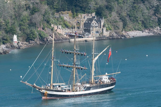 Pelican of London makes entrance into Dartmouth