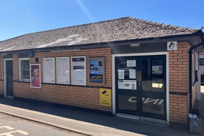 Fight to save Totnes Station ticket office continues