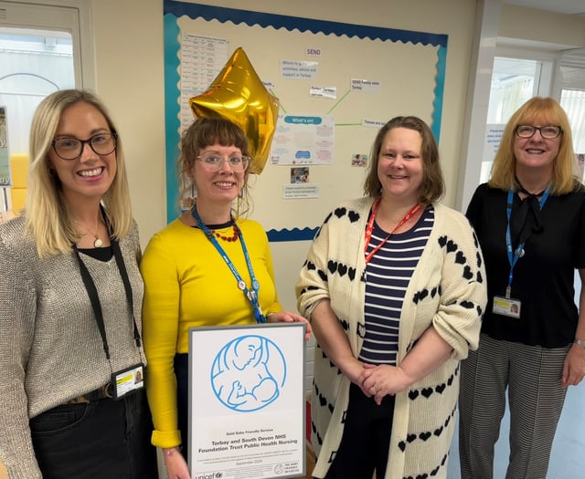 NHS Nursing team achieves ‘baby friendly’ gold award 