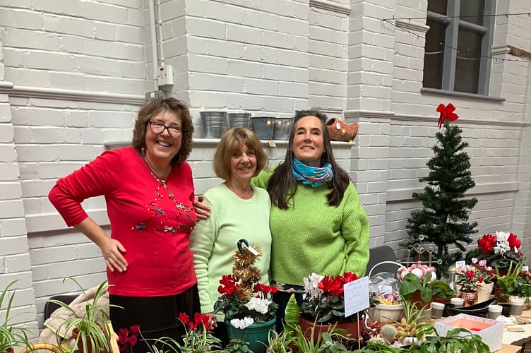 L to R: Morwenna Mullen, Pauline Scott, Nina Rogero