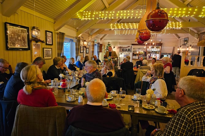 Salcombe RNLI gets festive